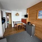 942-particulier-residence L'ours Blanc-alpe D'huez-centre Station * Alpe d'Huez